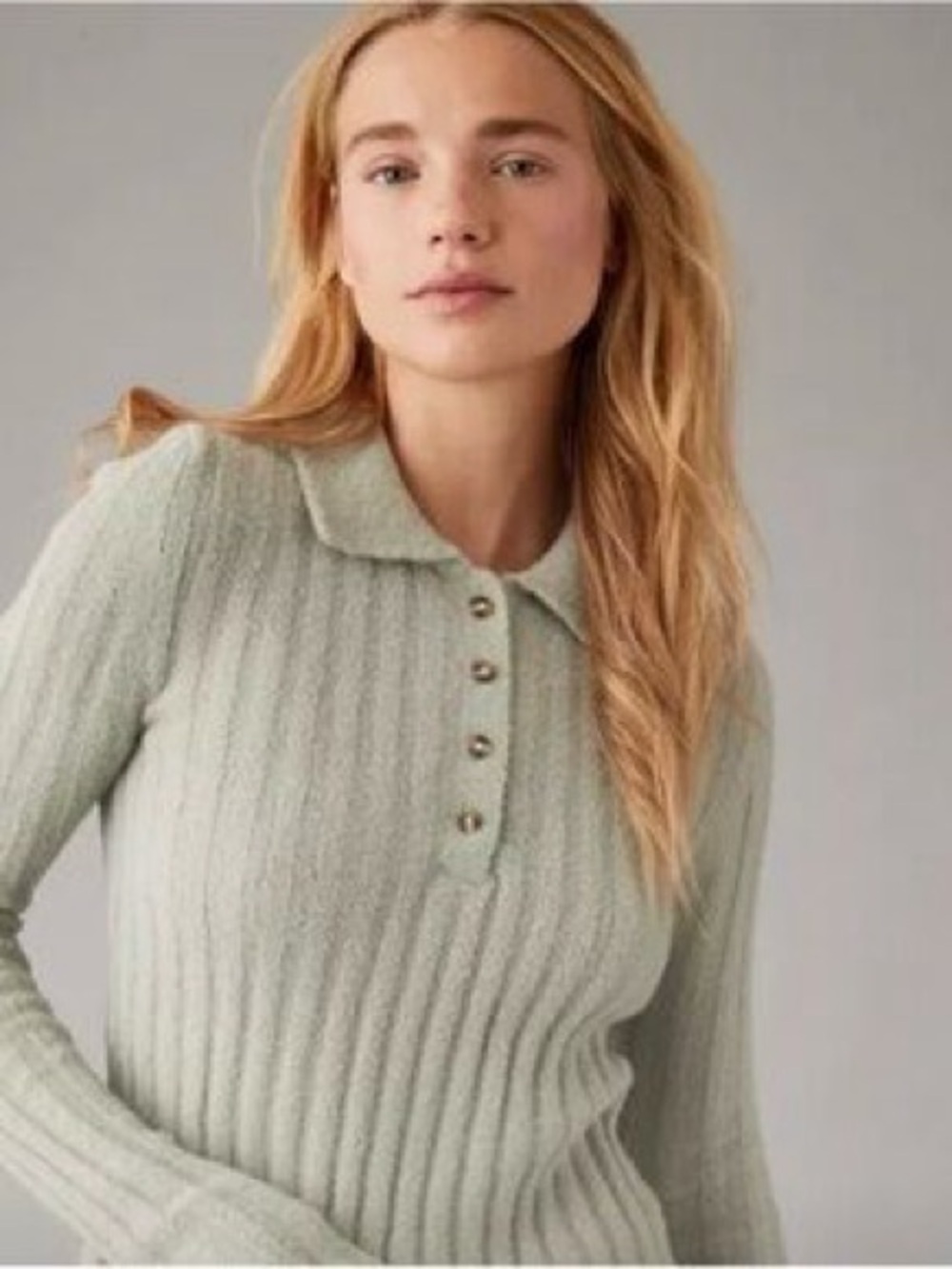 American Eagle NWT Sage Green Ribbed Collar Cropped Sweater